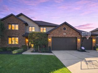 22959 Maddeline Ln, Frankfort, IL 60423