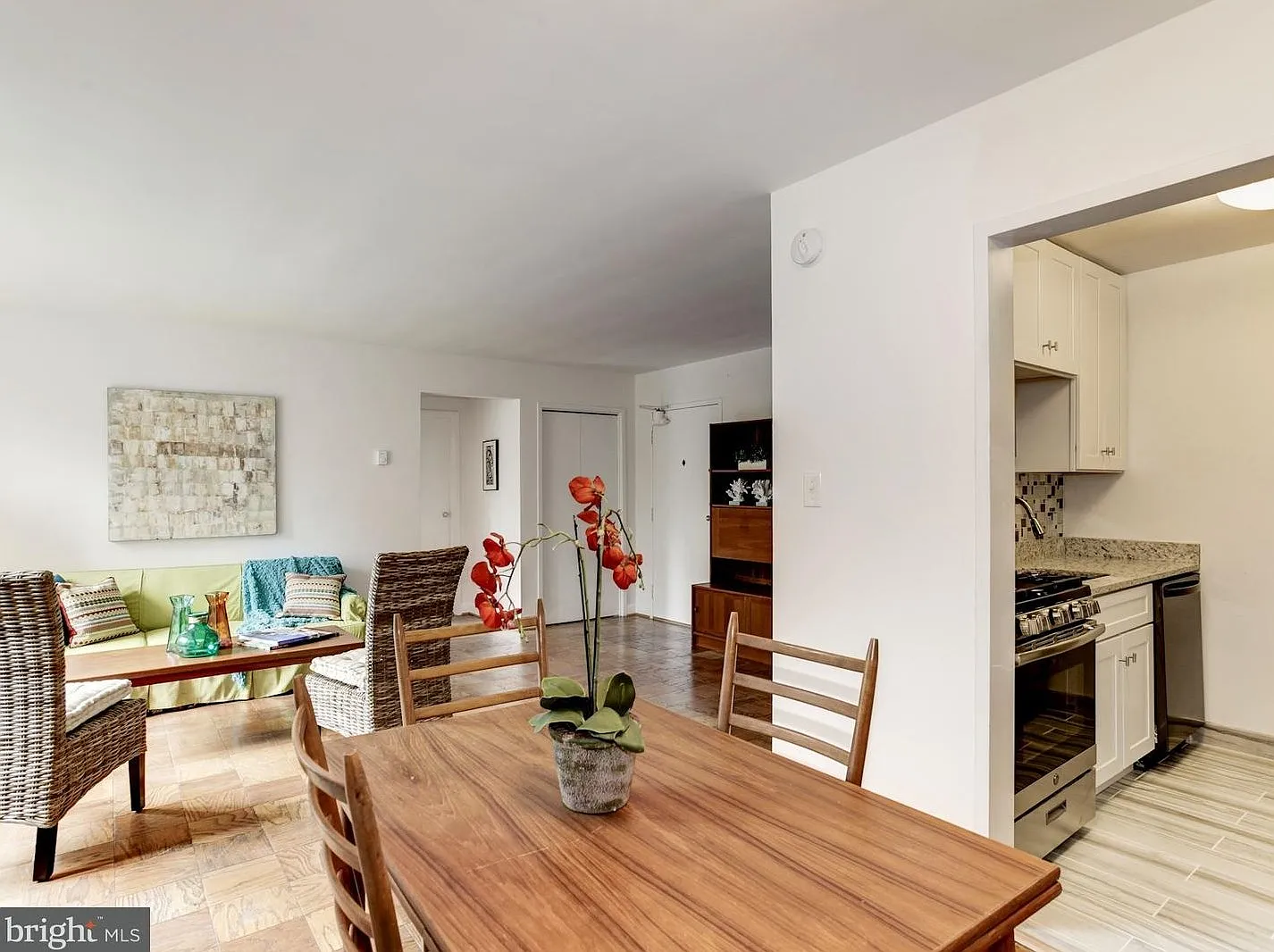 1 bed, 700 sqft, $1,795 — Photo 3