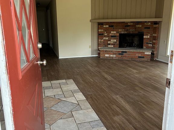 2nd image of 2019 Aqua Court NW