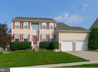 18 Hill Farm Way, Swedesboro, NJ 08085