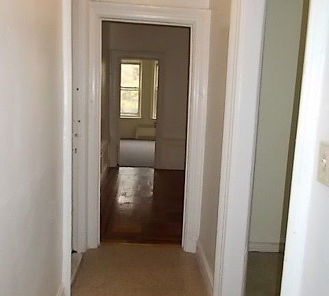 3rd image of 303 Crown St APT 3