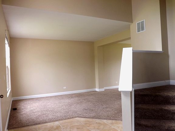 4th image of 3505 Legacy Dr