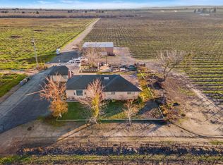 10726 E Harney Ln, Lodi, CA