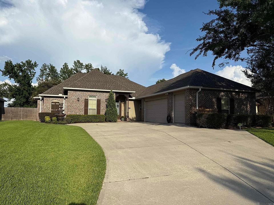 1st image of 16470 Pearson Dr