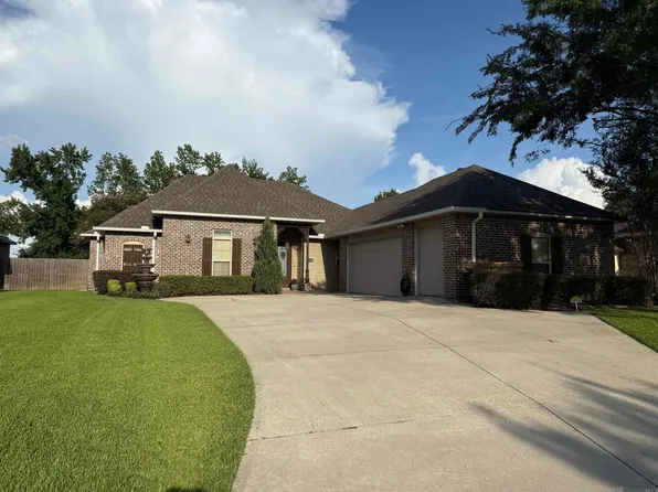16470 Pearson Dr, Prairieville, LA 70769