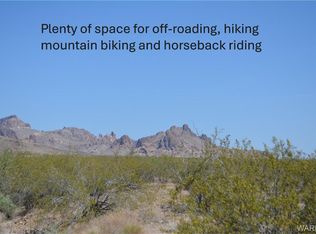 4532 S Pima Rd, Golden Valley, AZ 86413