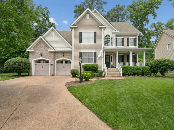 109 Patricks Ct, Carrollton, VA 23314