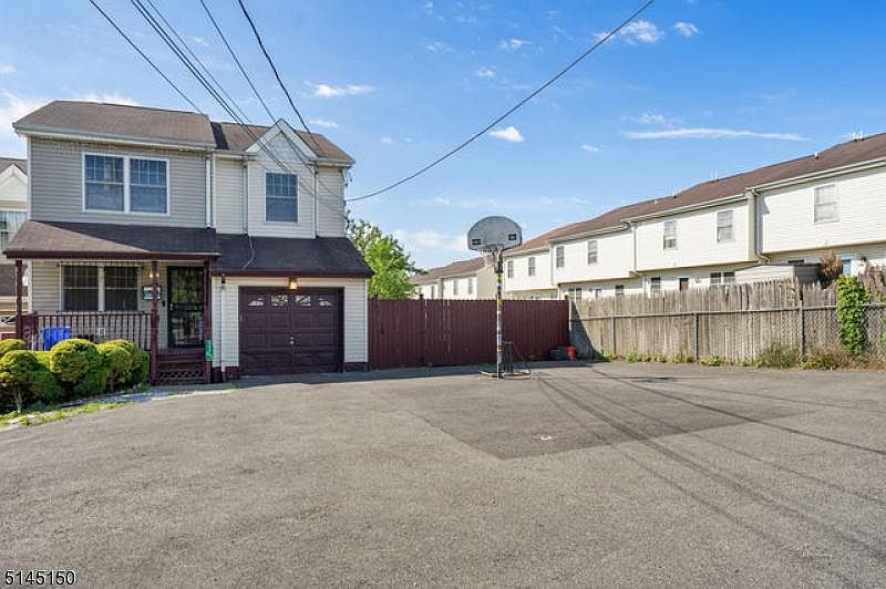 1st image of 343-345 18th Ave
