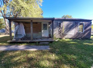 301 Locke Blvd, Paducah, KY 42003