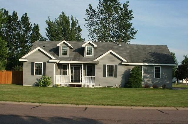 1st image of 8871 Autumn Oaks Dr