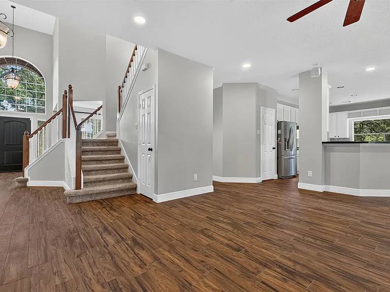 108 Oak Creek Ln — Photo 19