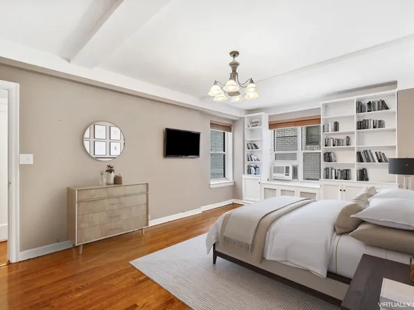 227 East 57th Street image 4 of 8