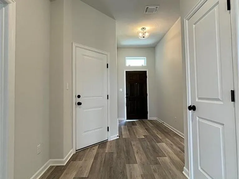 149 Patrick Herndon Dr — Photo 3
