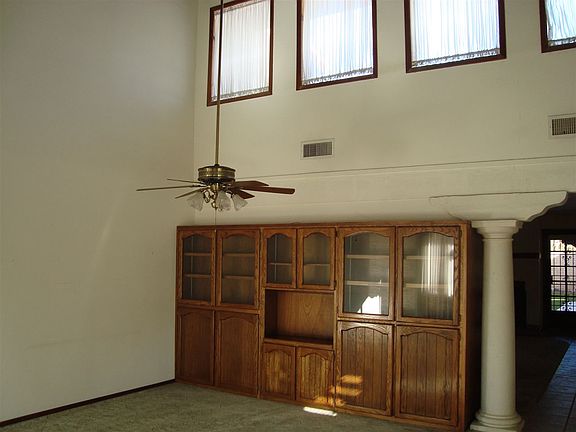 4th image of 1128 W Sahuaro Ln
