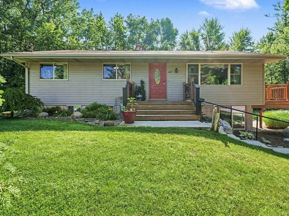 2619 S Kane Rd, Midland, MI 48640