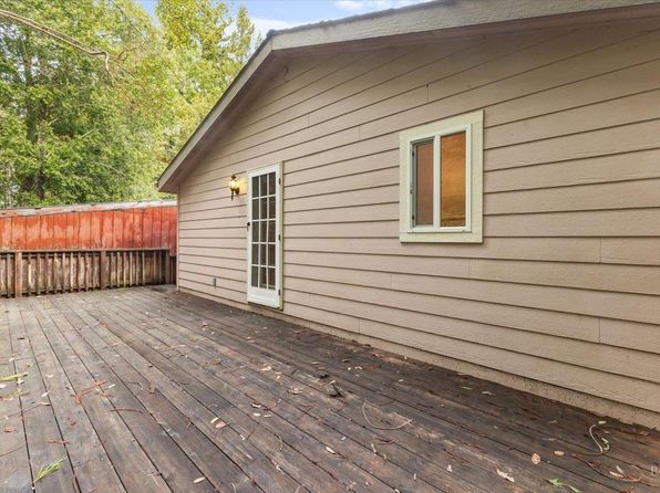 26796 Bear Dr, Willits, CA 95490