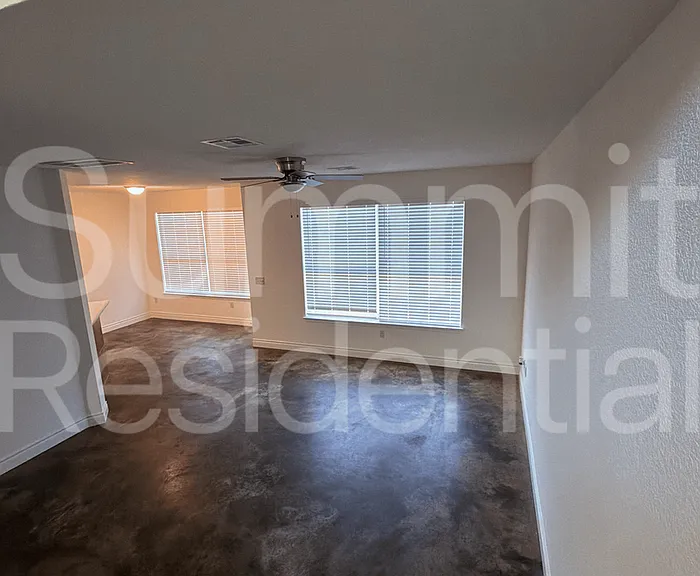 190 Prairie Springs Loop — Photo 2