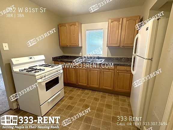 5th image of 302 W 81st St