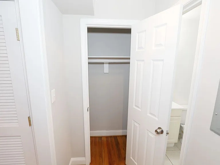 3118 E St. SE — Photo 10