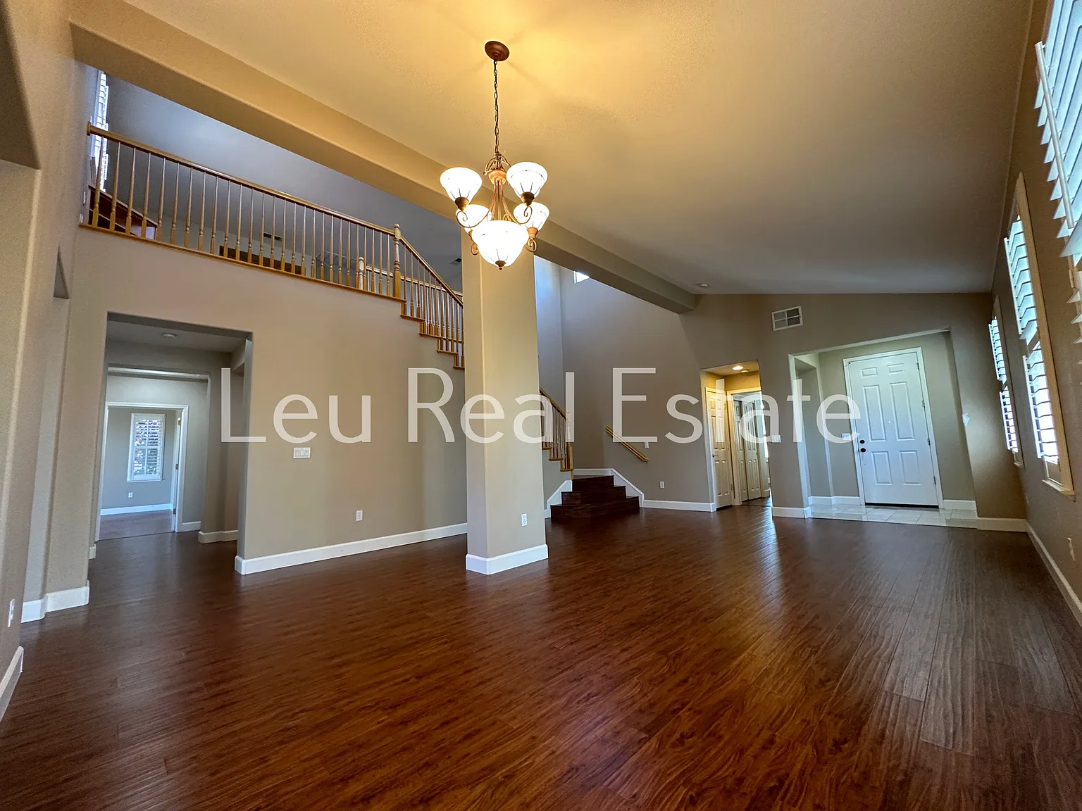 4 bed, 3.5 bath, 3269 sqft, $4,200 — Photo 3