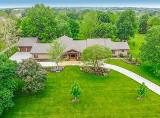 10855 W 176th Ter, Overland Park, KS 66221