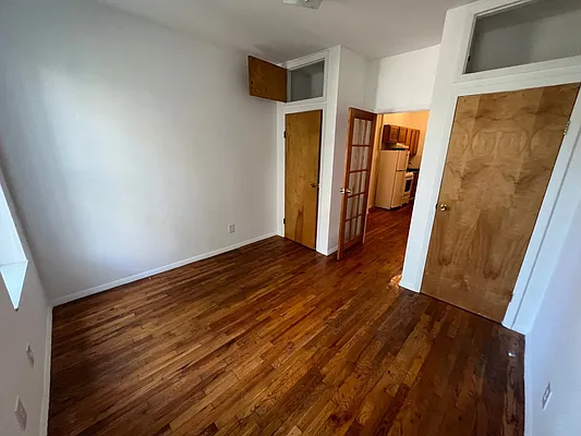 Rented by GreenVill Real Estate LLC | media 2