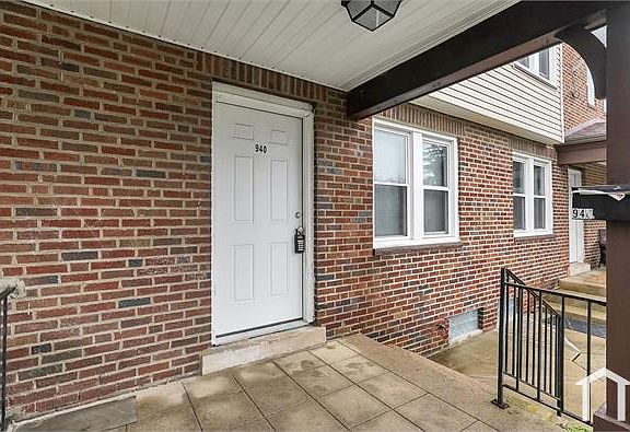 5th image of 940 Geers Ave