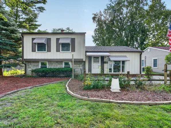 124 Fairlane Dr, Joliet, IL 60435