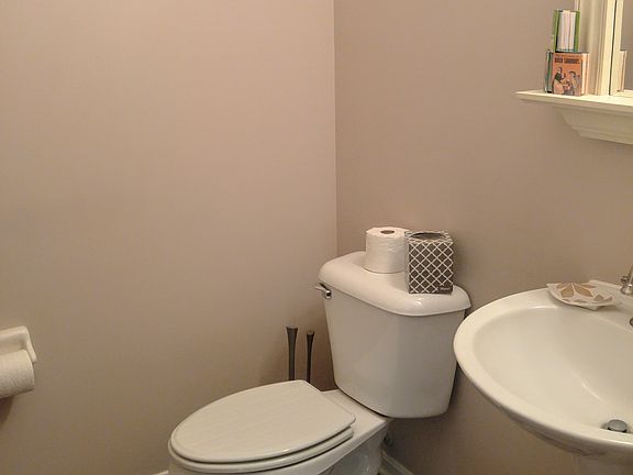 Downstairs Half-Bath