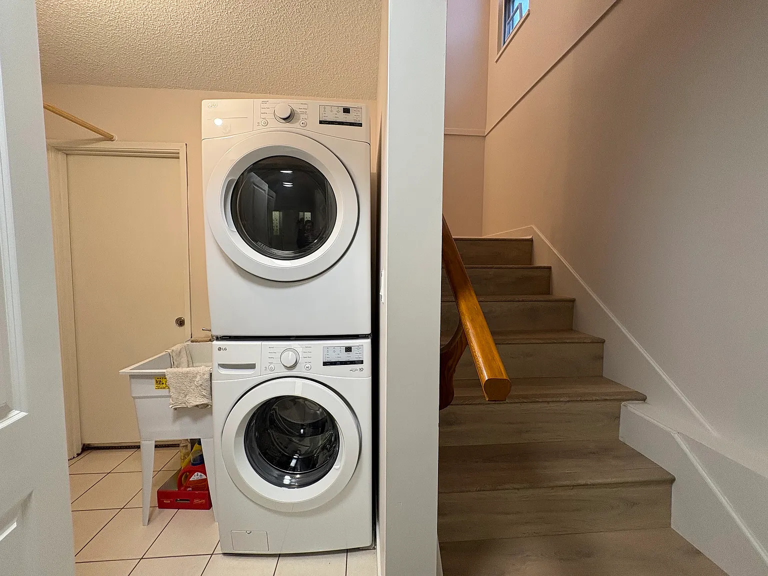 3 bed, 1316 sqft, $900 — Photo 4