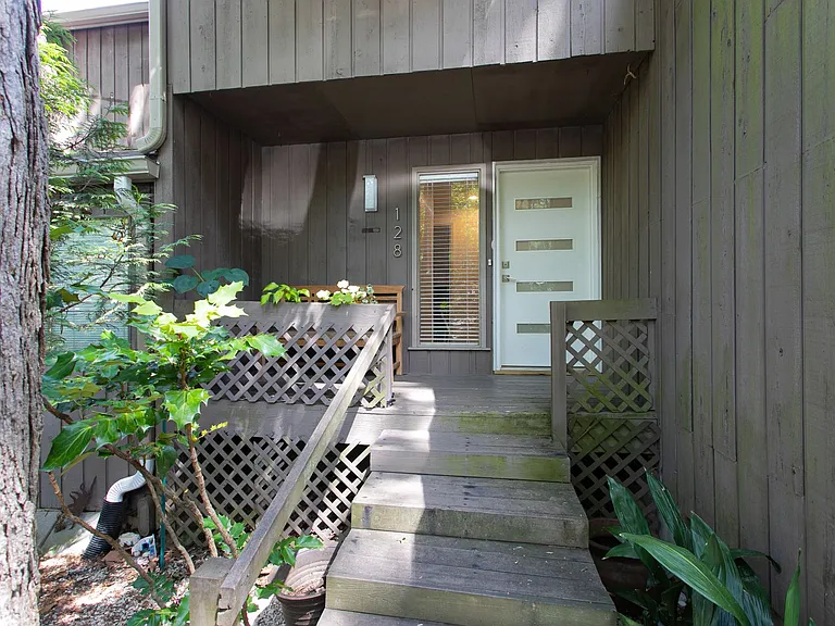 128 Ridge Trl — Photo 2
