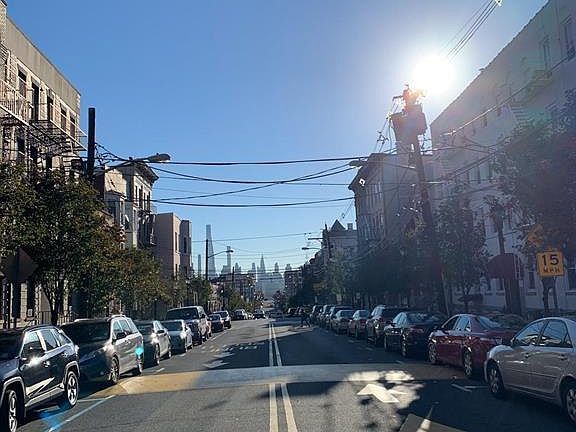 2nd image of 209-211 48th St #D4