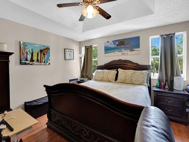 3331 Commodore Ct — Photo 6