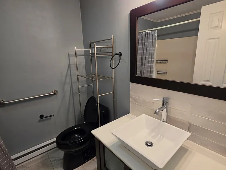 794 Court St #D — Photo 18