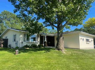 530 Pleasant Ct, Berlin, WI 54923
