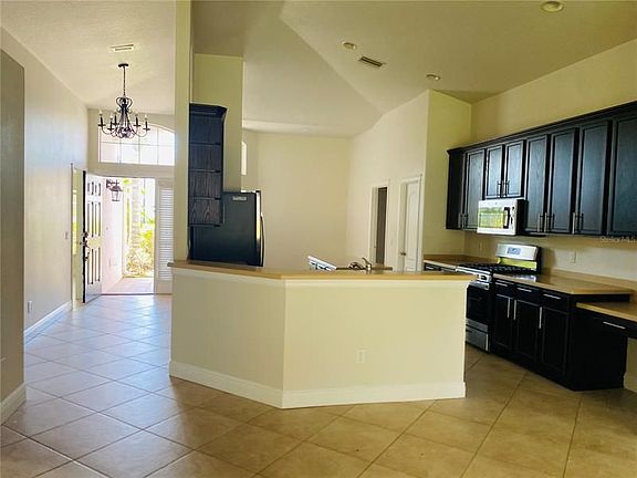 4th image of 6813 Guilford Crest Dr