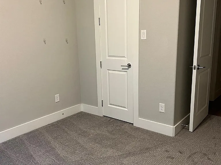 252 Crockett St — Photo 11