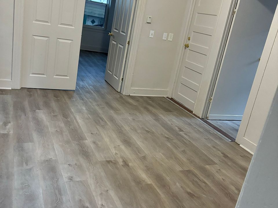 1st image of 14 Close St Floor 1