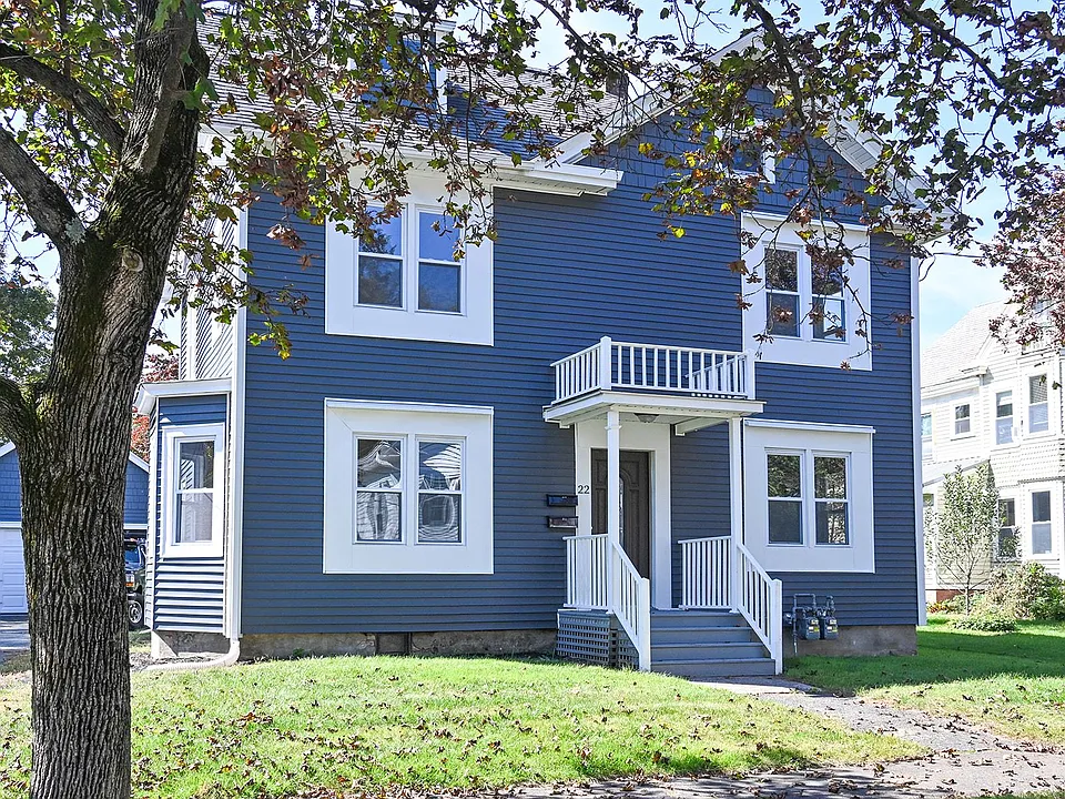 22 Chestnut St #1