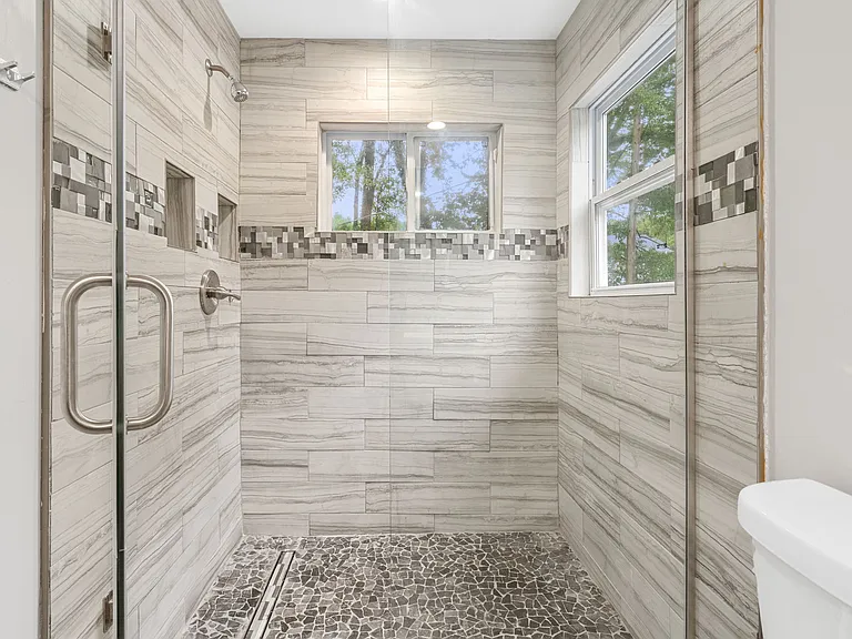 1409 Bridges Ave SW — Photo 18