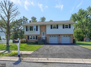 214 E Carpenter Ave, Myerstown, PA 17067