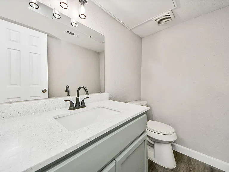 781 Country Place Dr #2021 — Photo 13