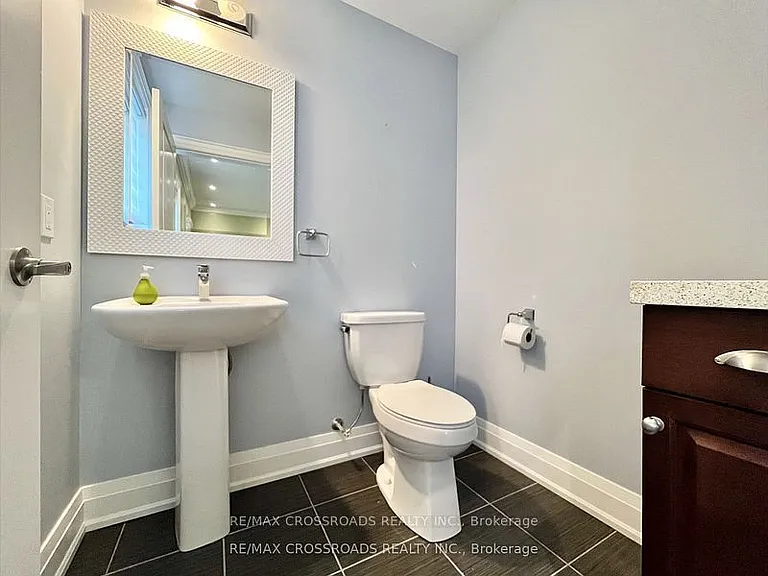 45 Plowman Ln — Photo 29