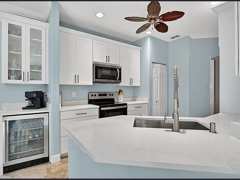 770 Tarpon Cove Dr #103 — Photo 6
