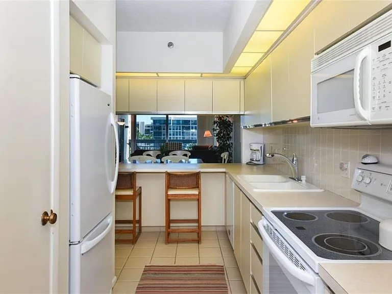 1125 Gulf Of Mexico Dr #403 — Photo 17