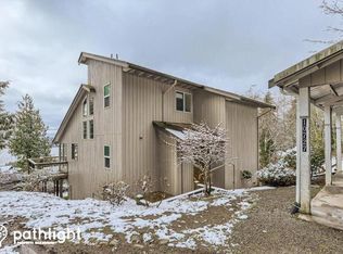 10727 Lakeview Dr, Lake Stevens, WA 98258