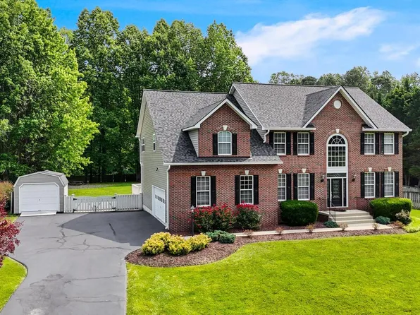 2651 Lady Annes Way, Huntingtown, MD 20639