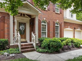 321 Bramwell Pl, Matthews, NC 28105