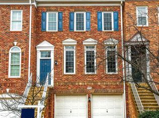 9538 Lagersfield Cir, Vienna, VA 22181