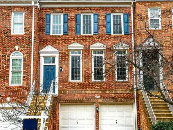 9538 Lagersfield Cir, Vienna, VA 22181